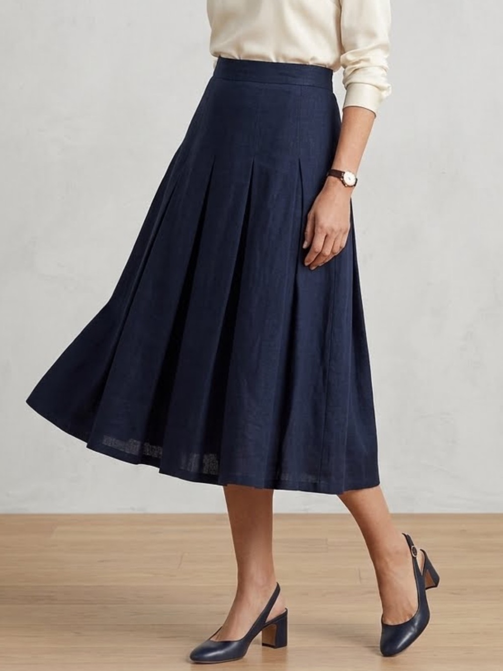Handmade 100% linen Full Pleated skirt 27”
